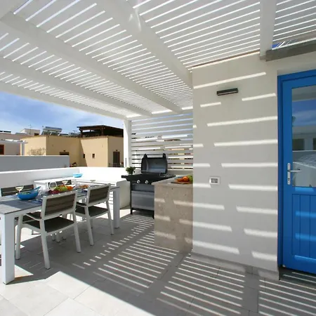 Itaca E Medea - Con Idromassaggio In Terrazza 아파트 산비토로카포