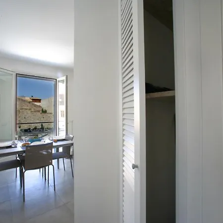 아파트 Itaca E Medea - Con Idromassaggio In Terrazza *