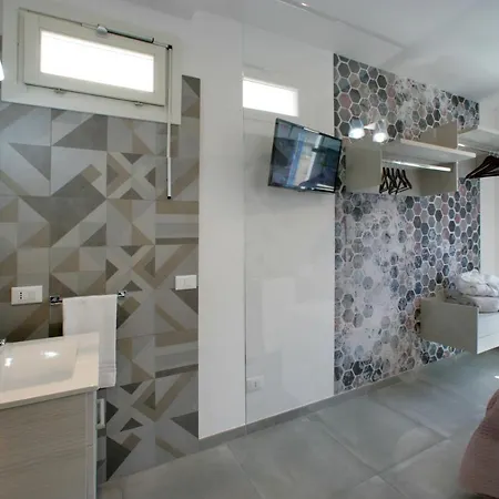 Itaca E Medea - Con Idromassaggio In Terrazza *