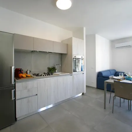 Itaca E Medea - Con Idromassaggio In Terrazza