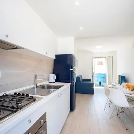 아파트 Itaca E Medea - Con Idromassaggio In Terrazza *